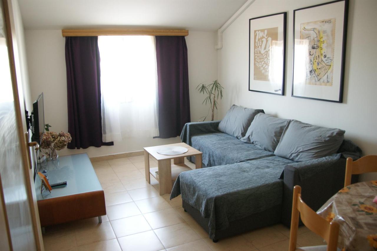 Apartman Adriatic Pula Exterior foto