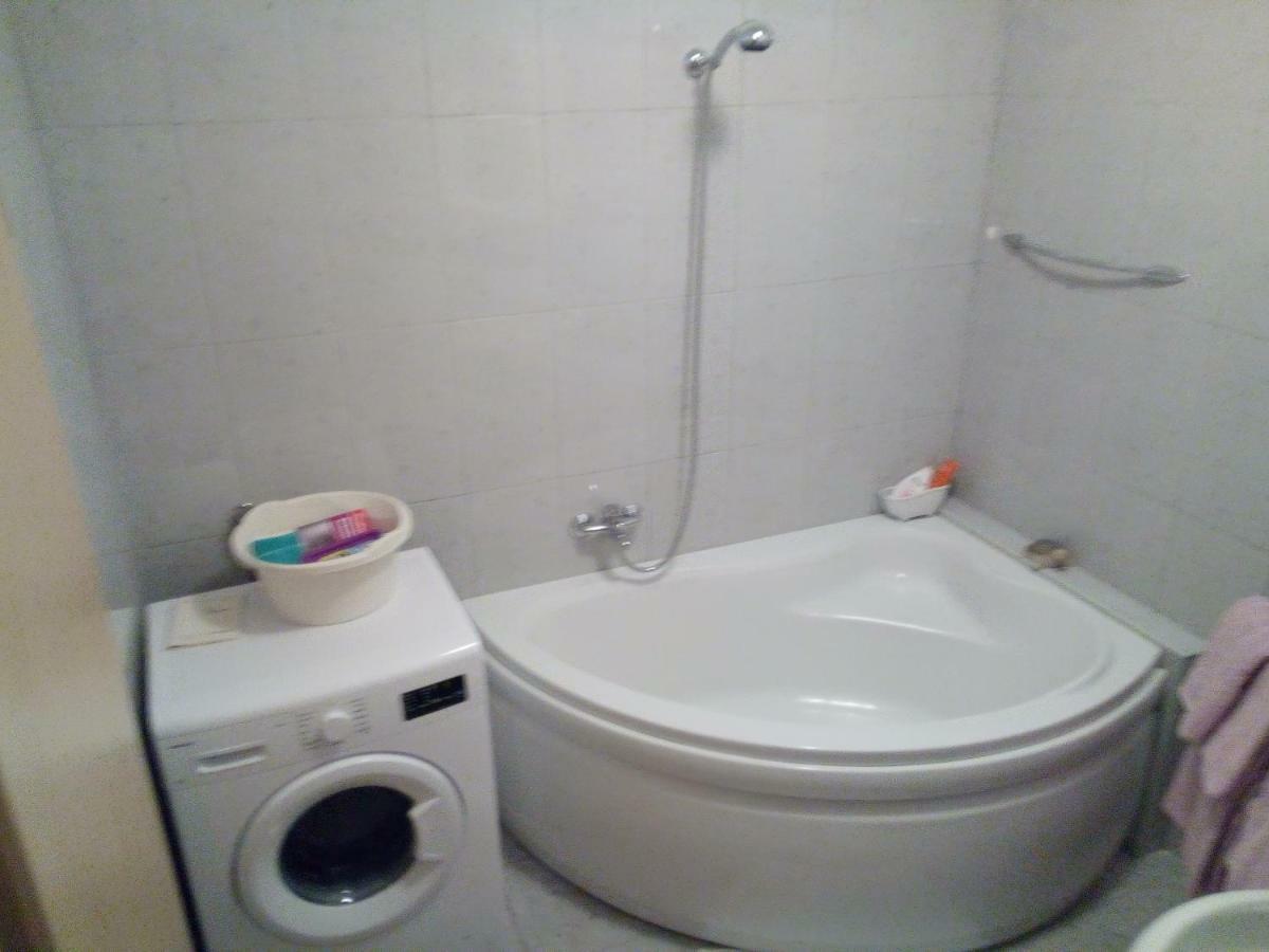 Apartman Adriatic Pula Exterior foto